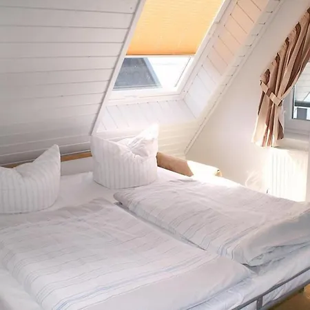 Exklusives Mit Balkon In Rechlin